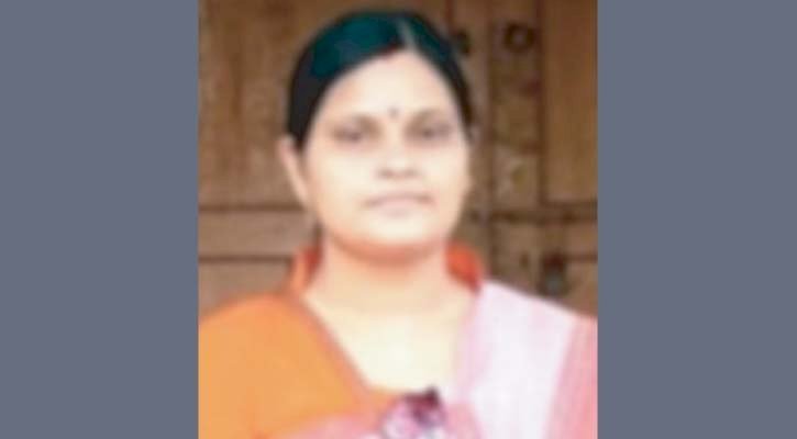 সরকারি হাসপাতালে টাকা নিয়ে সেবা